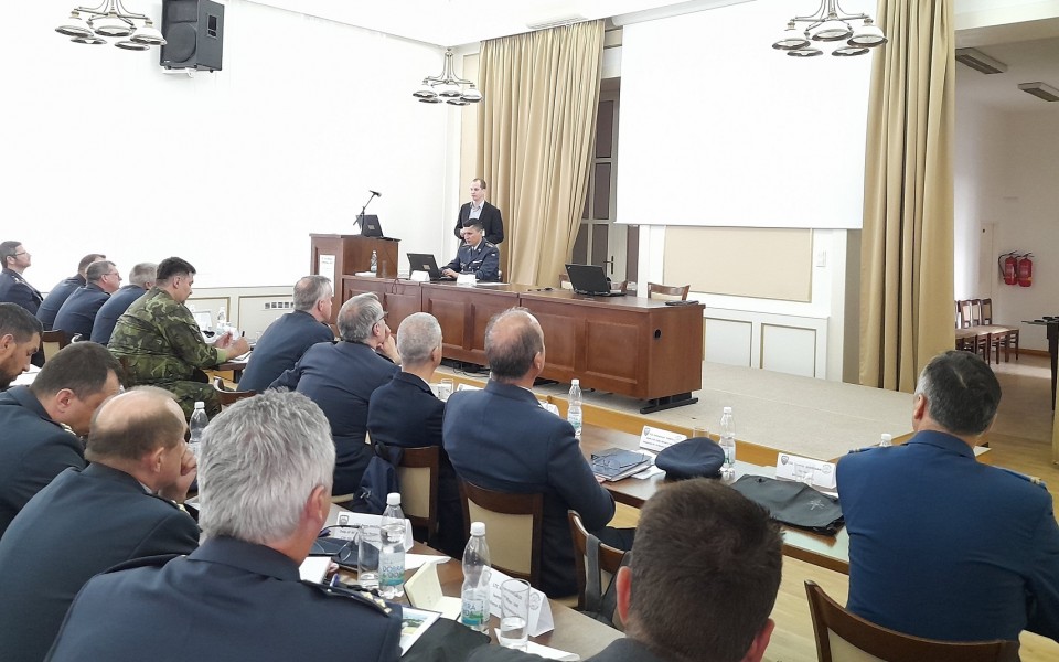 ERA presented the newest abilities of its PET system VERA-NG for GBAD at Air Defence Conference 2022