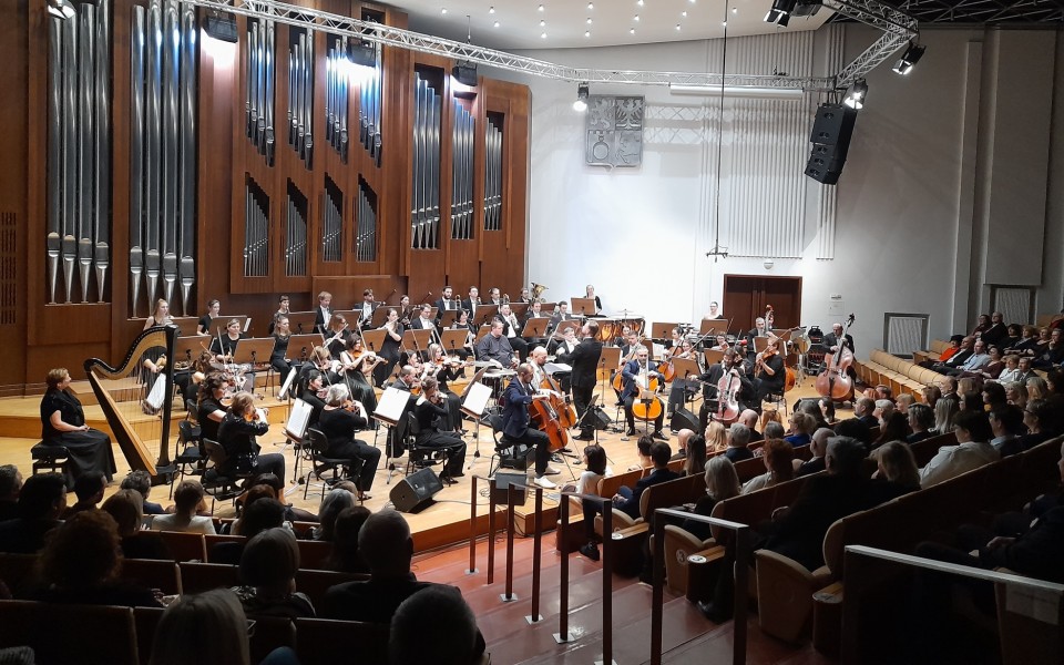 Tříkrálový koncert vzal posluchače na prázdniny s Cello Republic