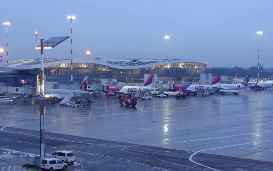 ERA dodala 150 SQUIDů pro letiště Otopeni v rumunské Bukurešti